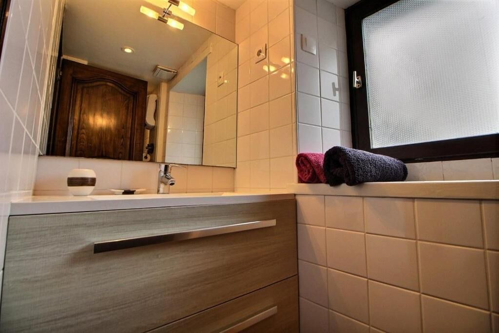 Photo of Bathroom in Plehedel