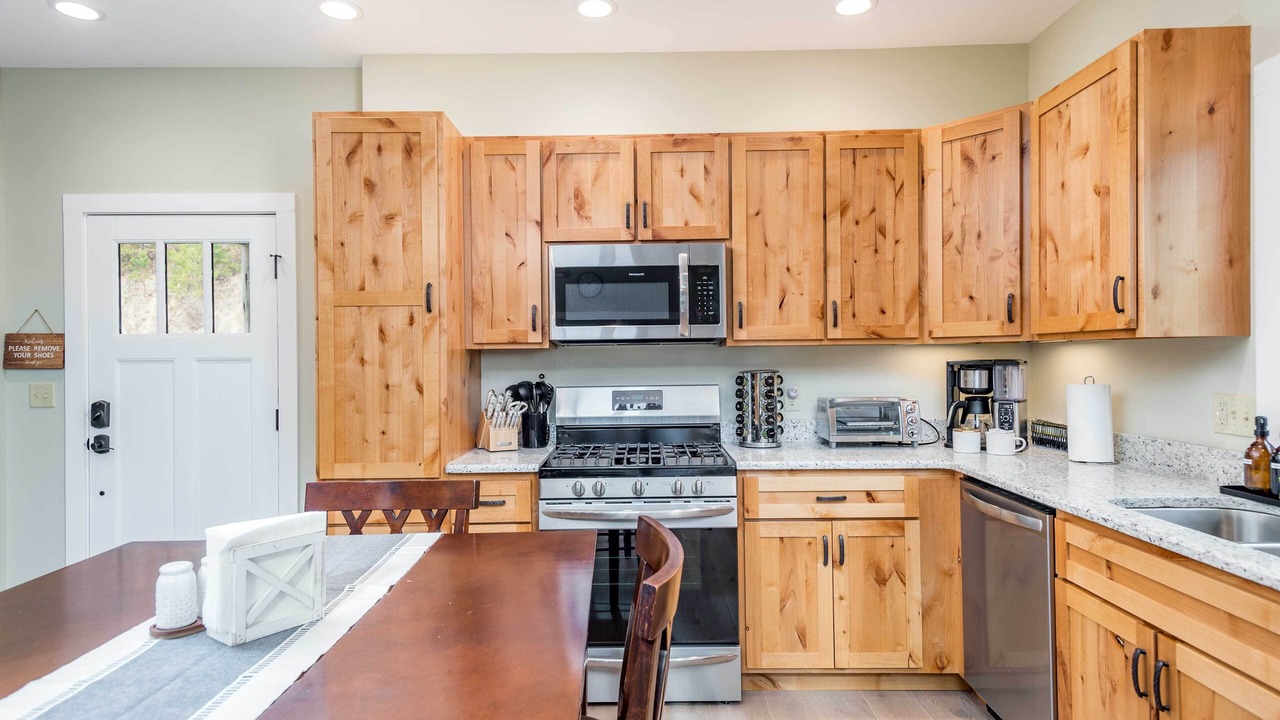 Photo of Bedroom in Cullowhee