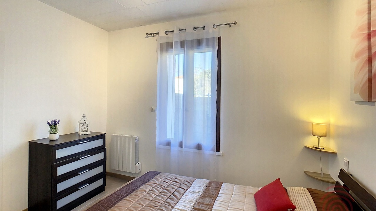 Photo of Bedroom in Lamalou-les-Bains