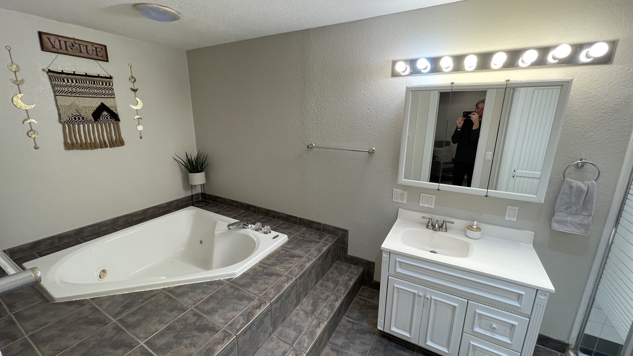 Photo of Bathroom in Chickasha