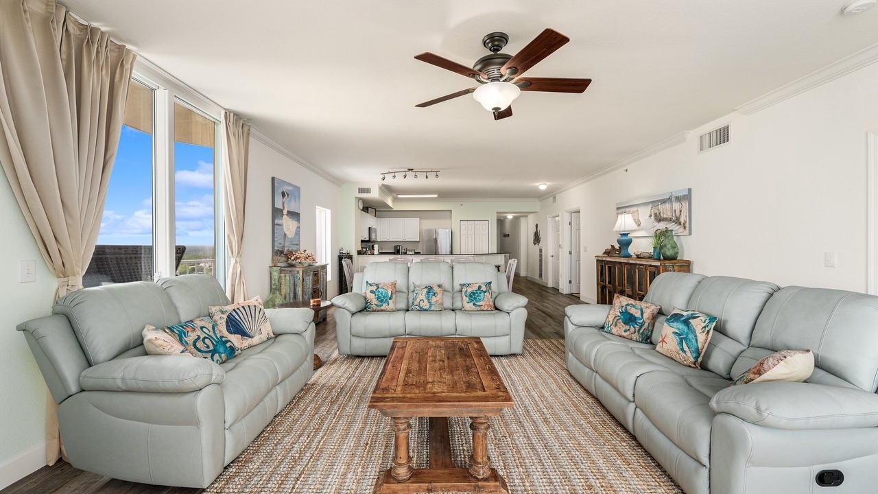 Photo of Livingroom in El Centro Beach