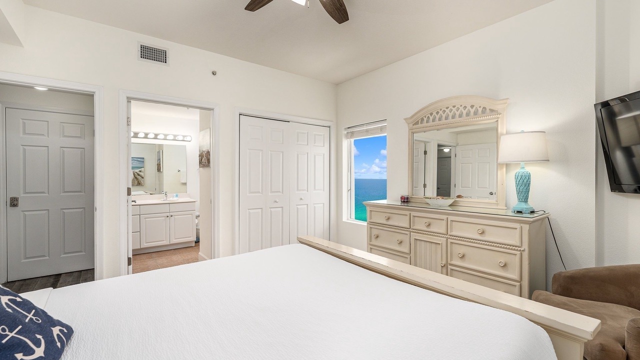 Photo of Bedroom in El Centro Beach