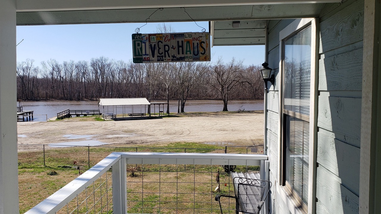 Photo of Outdoor in Oakhurst