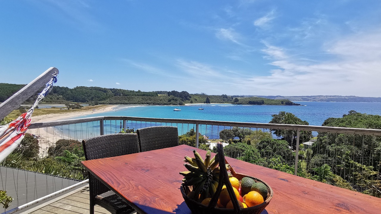 Photo of Outdoor in Te Tii