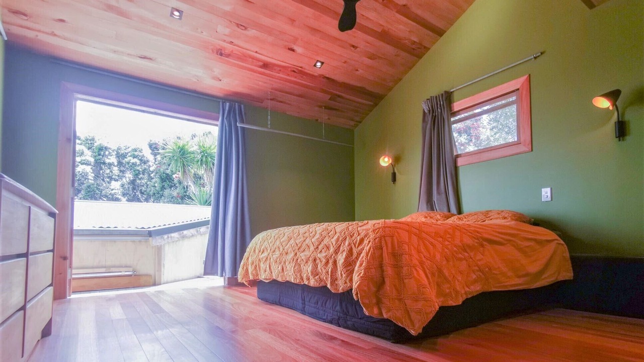 Photo of Bedroom in Te Tii