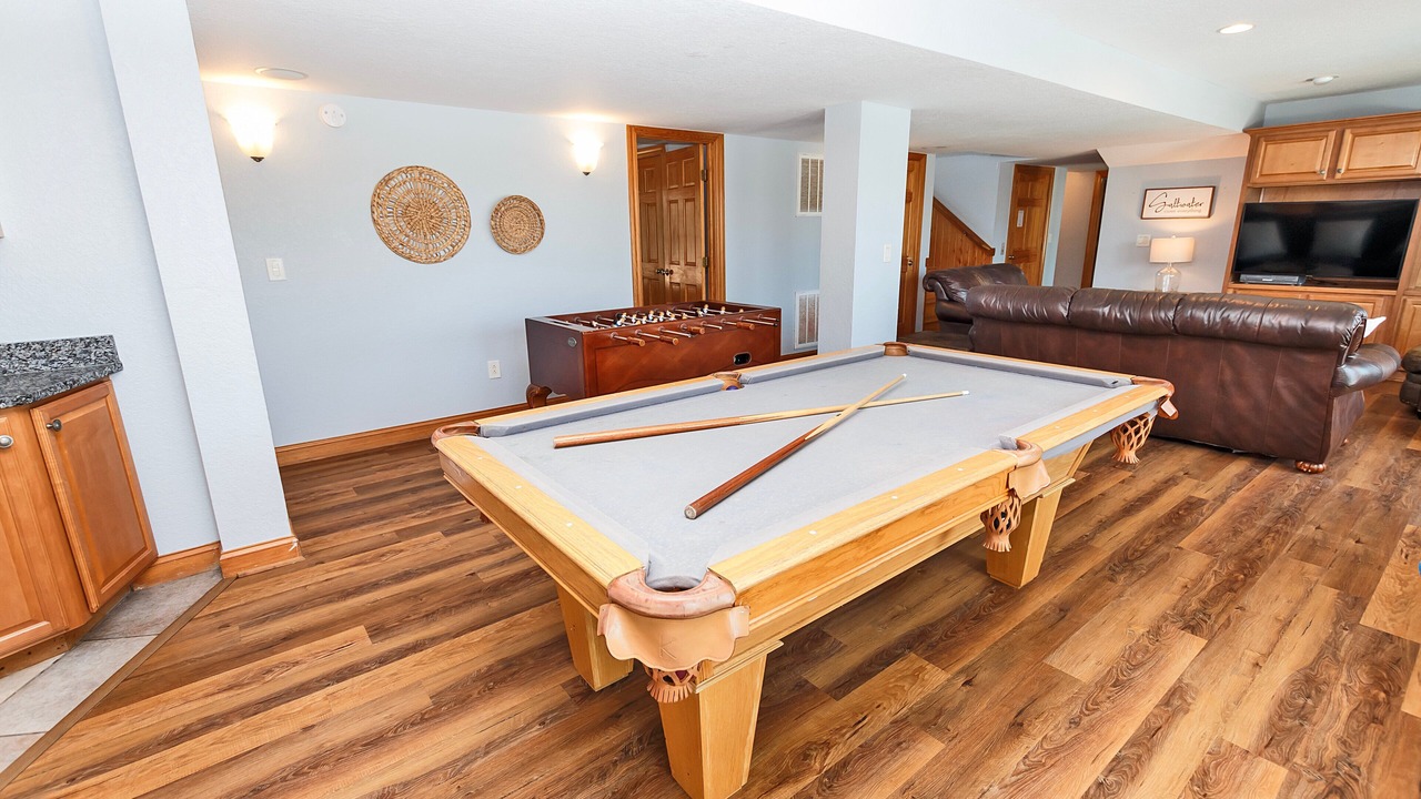 Photo of Bedroom in Whalehead Beach
