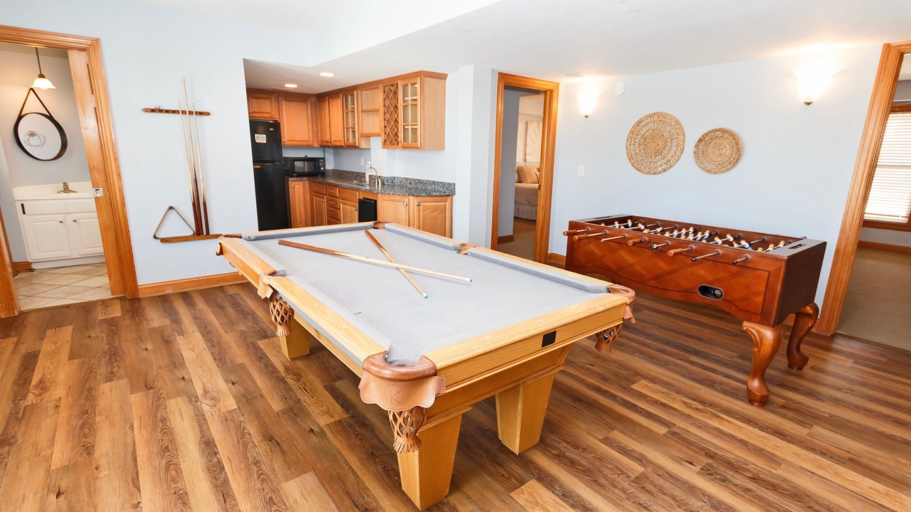 Photo of Bedroom in Whalehead Beach
