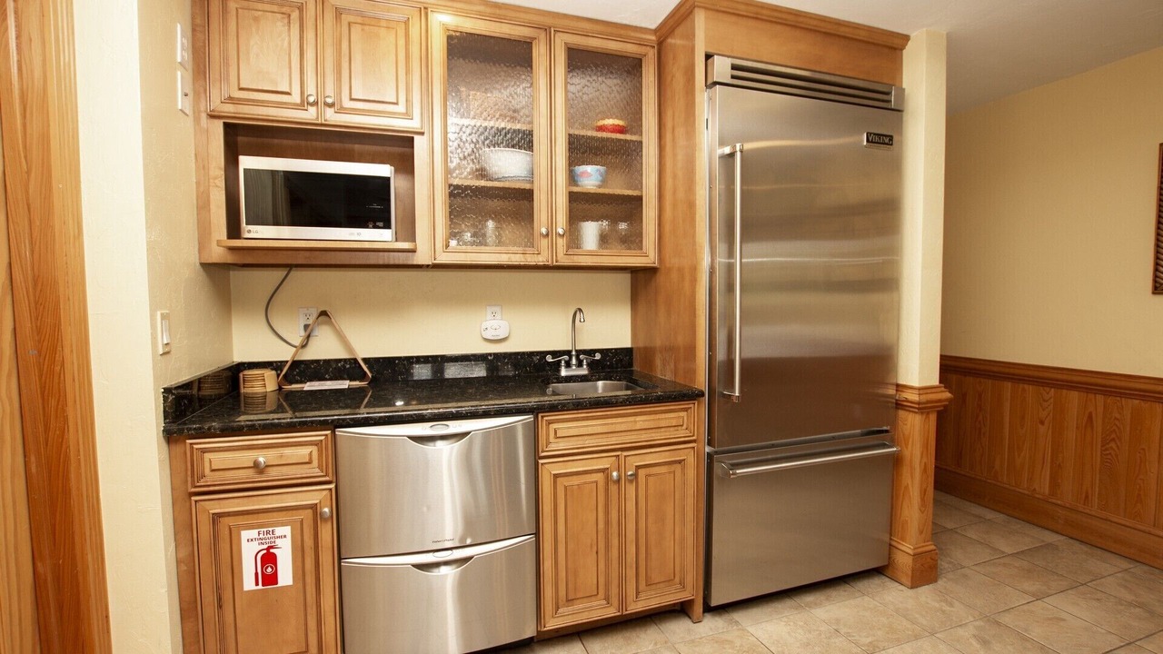 Photo of Kitchen in Whalehead Beach