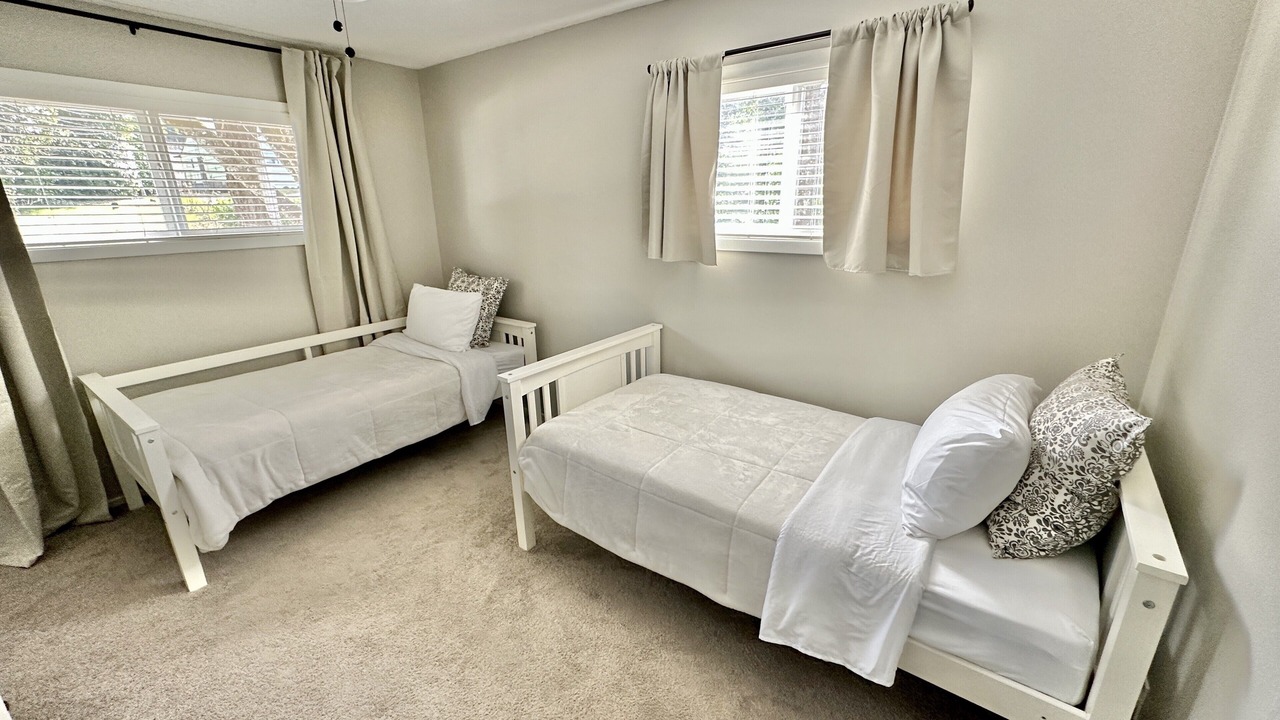 Photo of Bedroom in Bull Mountain