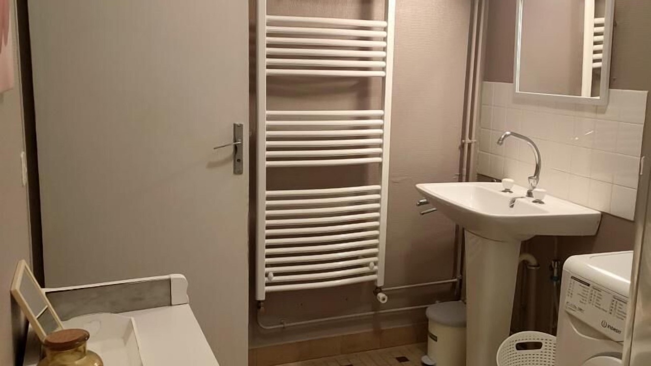 Photo of Bathroom in Saint-Lambert-et-Mont-de-Jeux