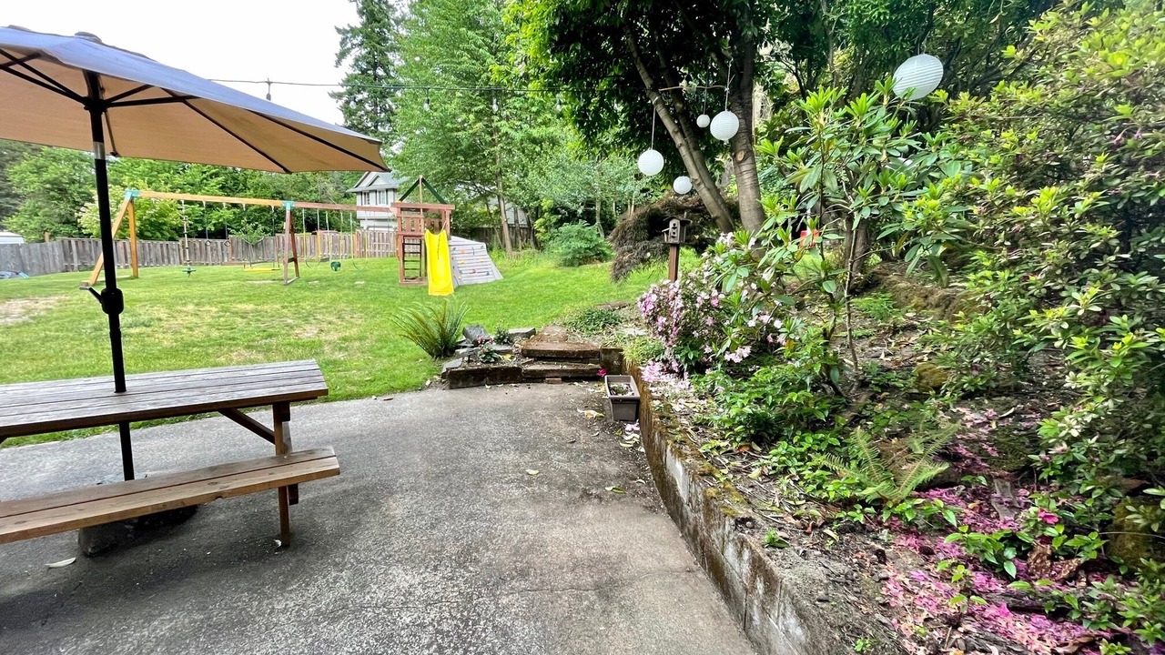 Photo of Patio Balcony in Greenburg