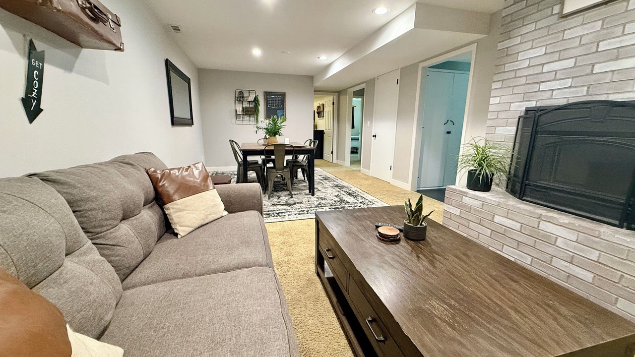 Photo of Livingroom in Greenburg