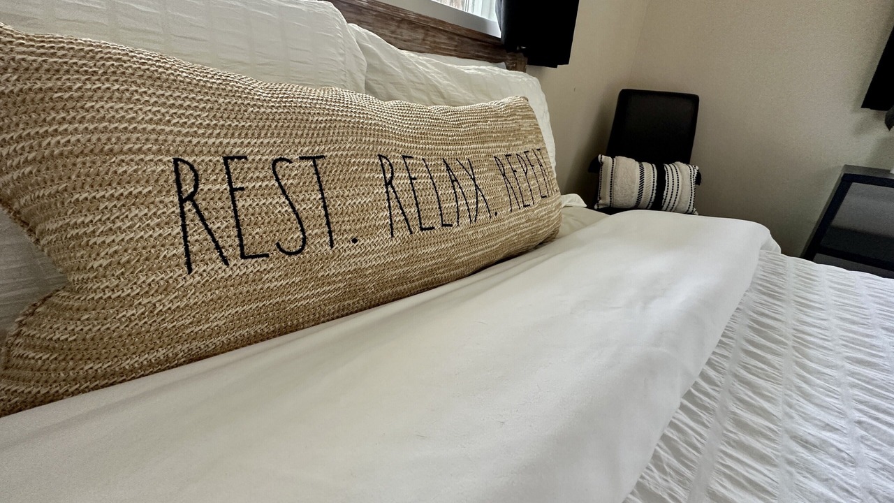 Photo of Bedroom in Greenburg