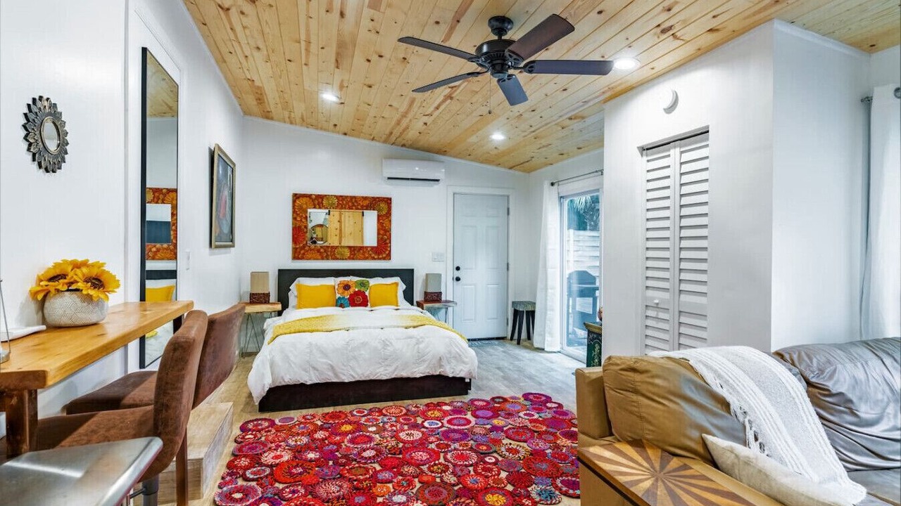 Photo of Bedroom in Indian Beach Sapphire Shores