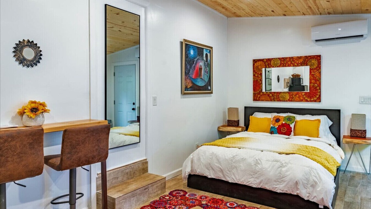Photo of Bedroom in Indian Beach Sapphire Shores