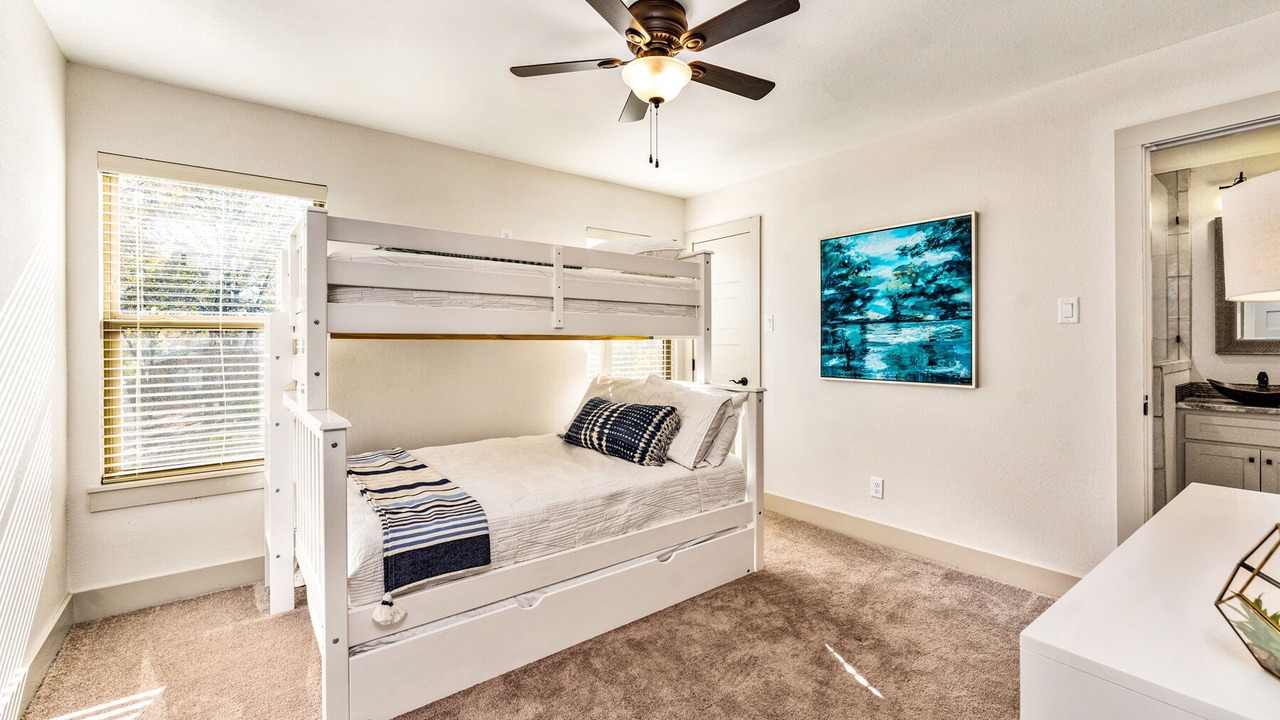 Photo of Bedroom in Enchanted Oaks