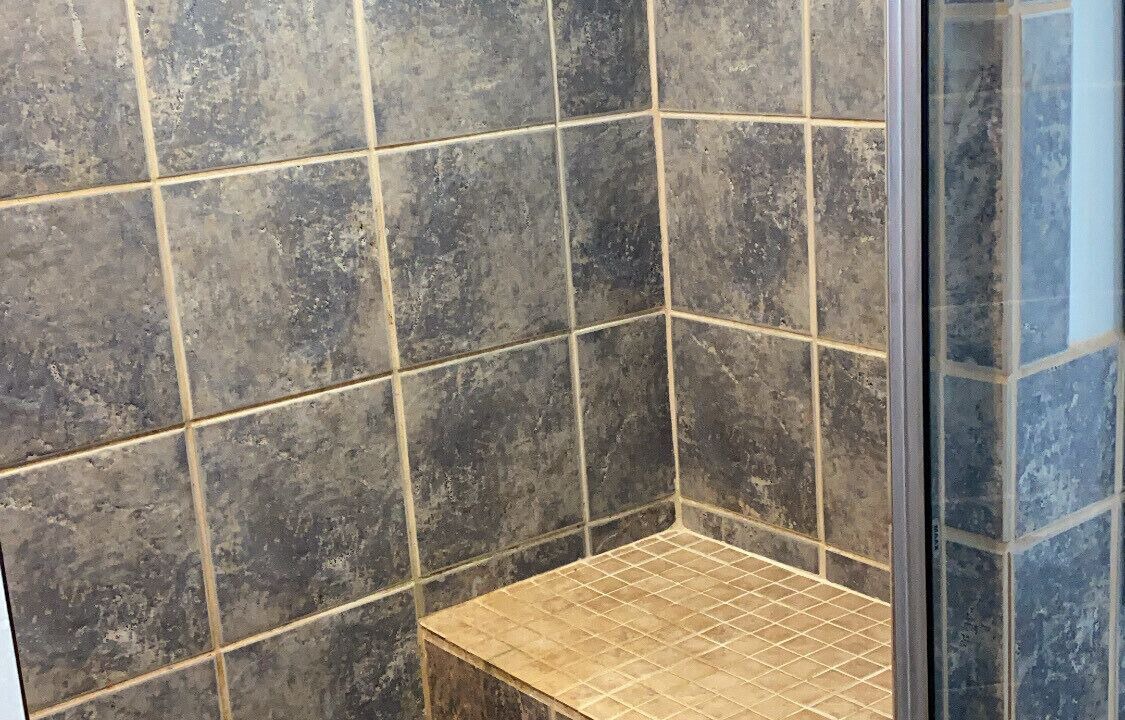 Photo of Bathroom in Campbellford