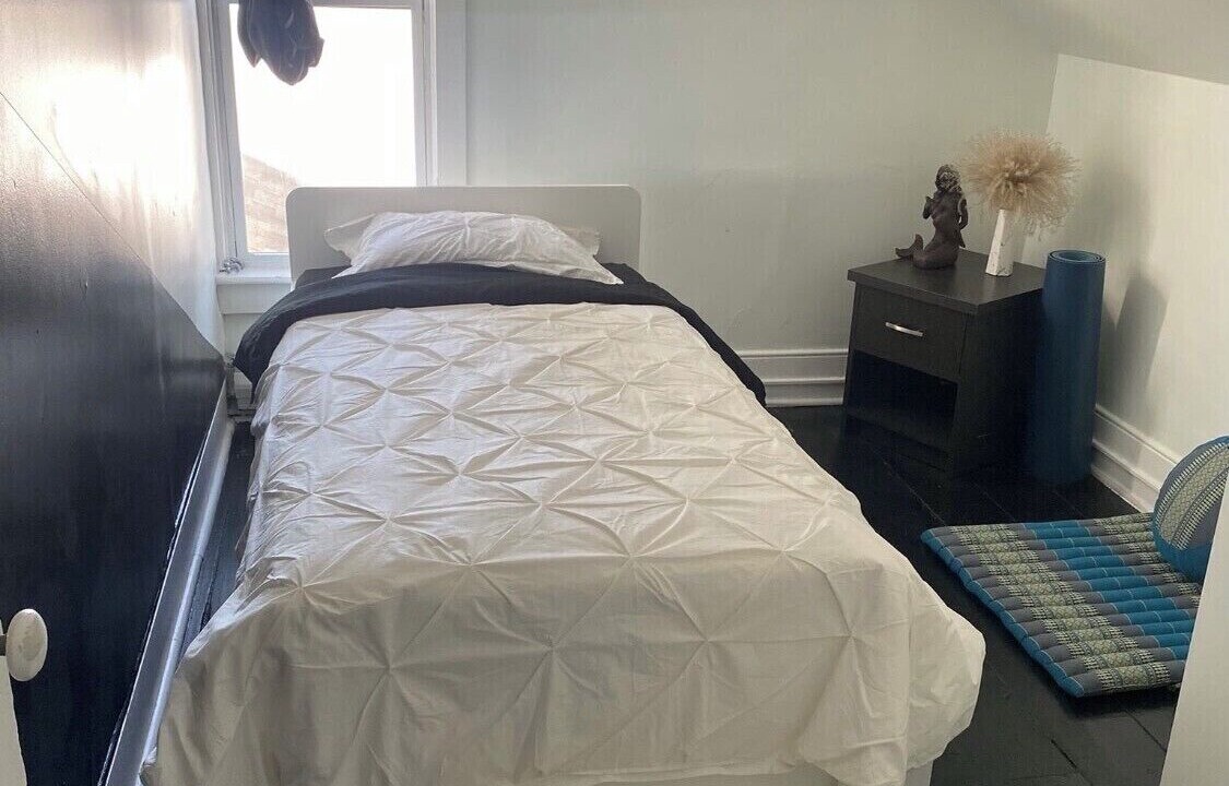 Photo of Bedroom in Campbellford