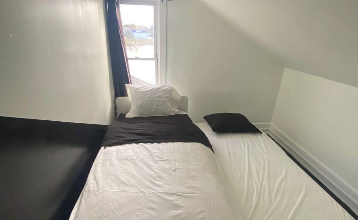 Photo of Bedroom in Campbellford