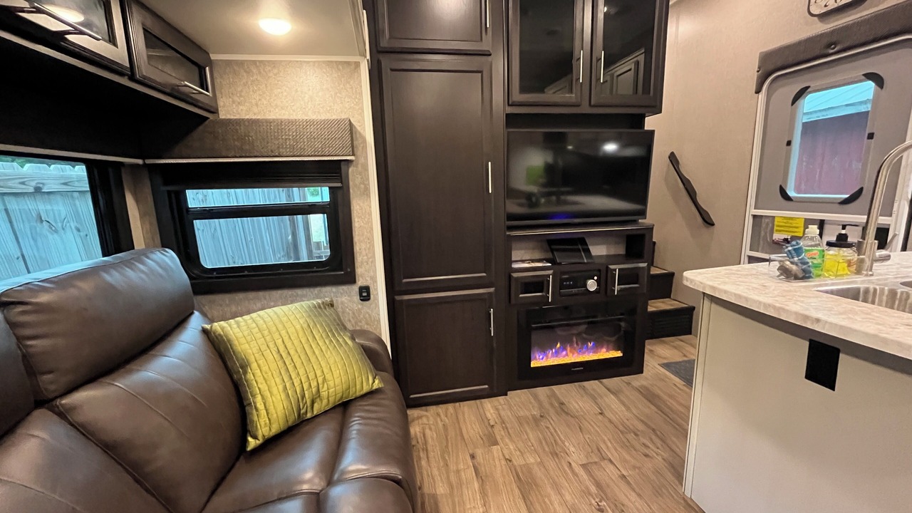 Photo of Livingroom in Dripping Springs