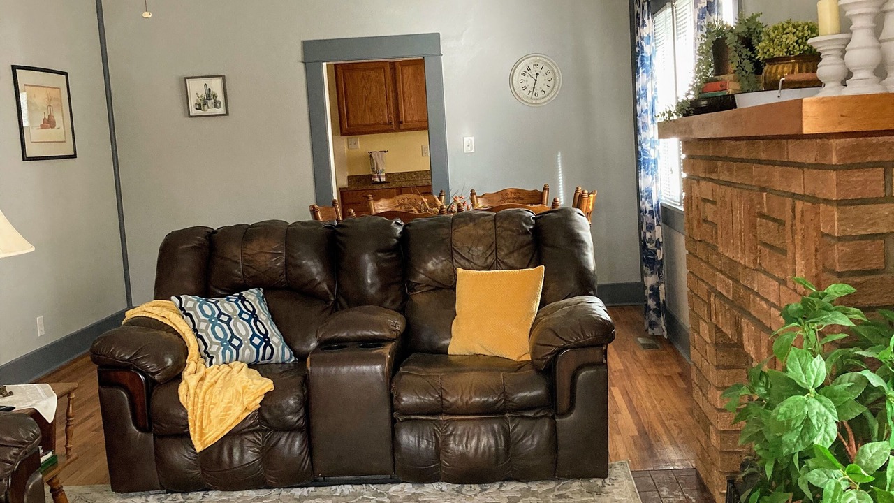 Photo of Livingroom in Hutchinson