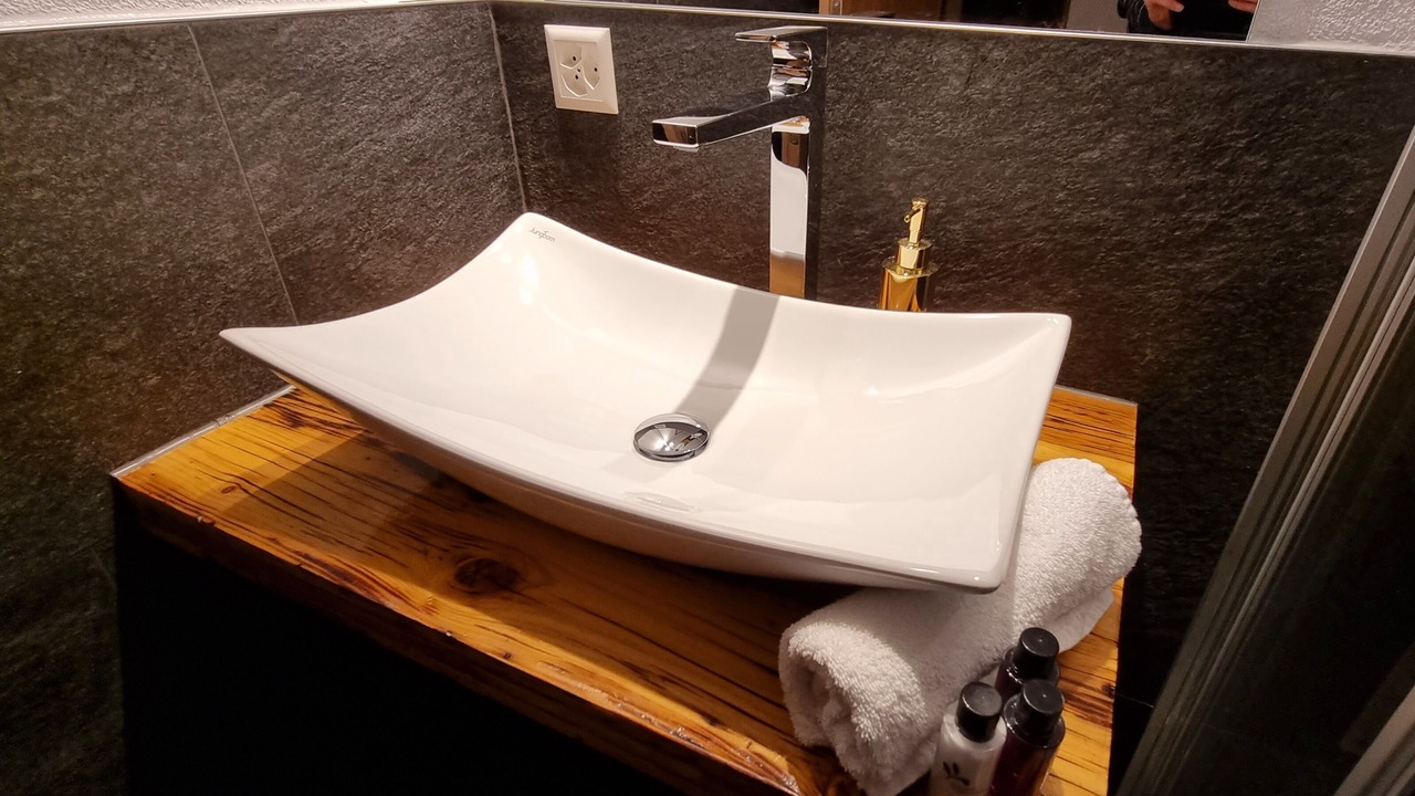 Photo of Bathroom in Embd