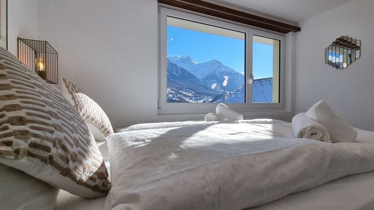 Photo of Bedroom in Embd