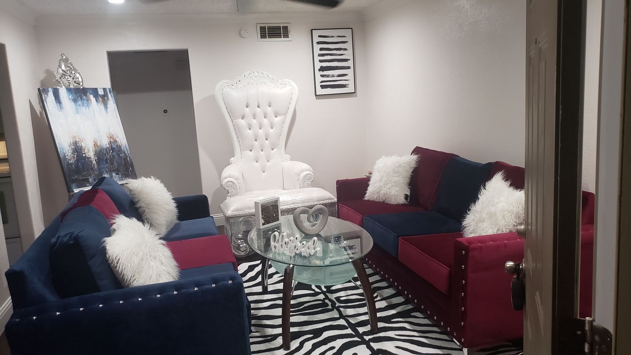 Photo of Livingroom in Northeast Dallas