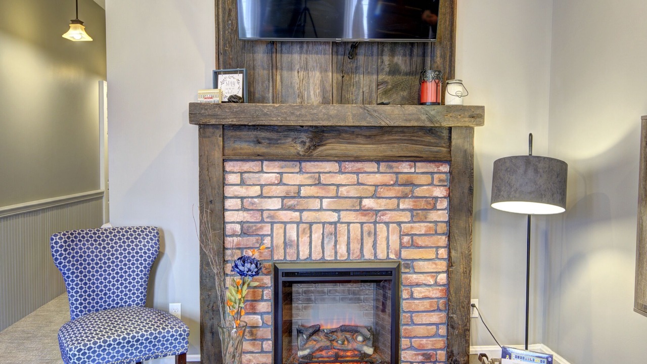 Photo of Livingroom in White Mills