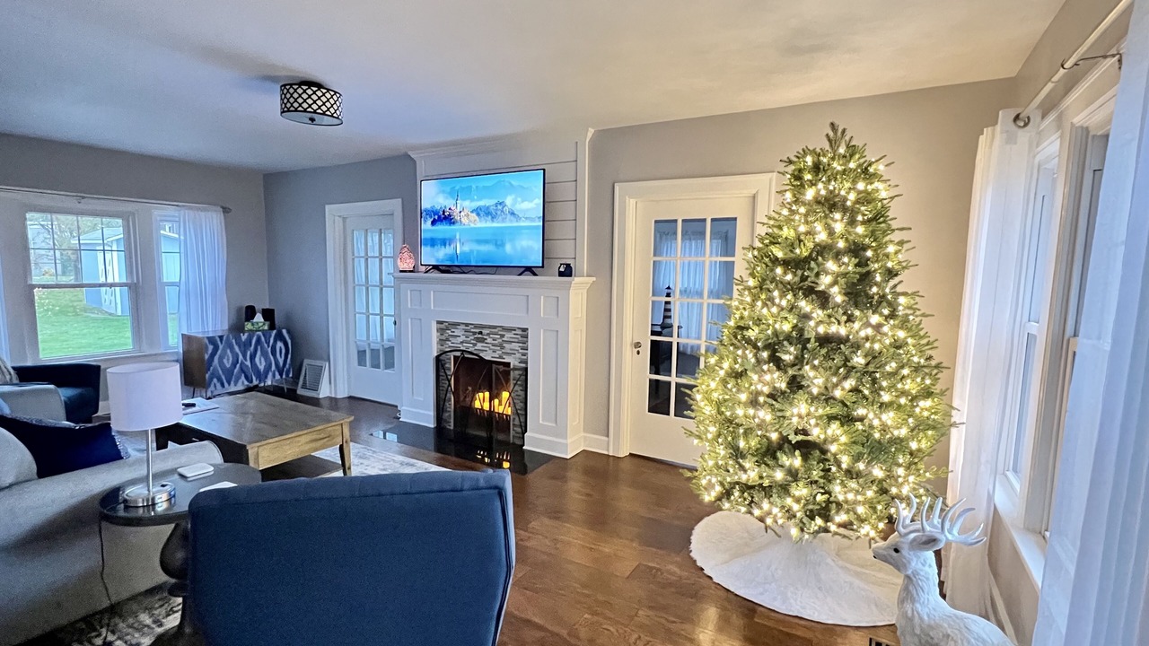 Photo of Livingroom in Erie
