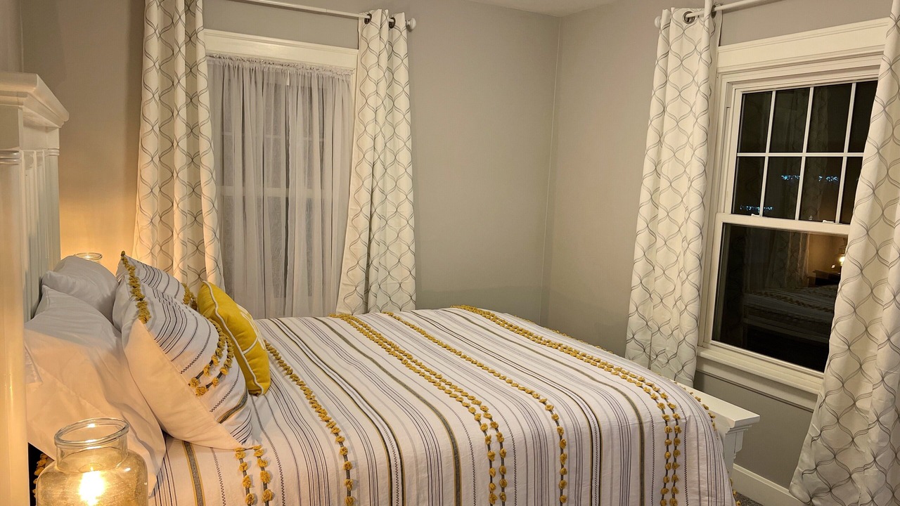 Photo of Bedroom in Erie
