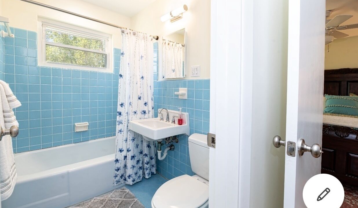 Photo of Bathroom in Gwaltney Estate