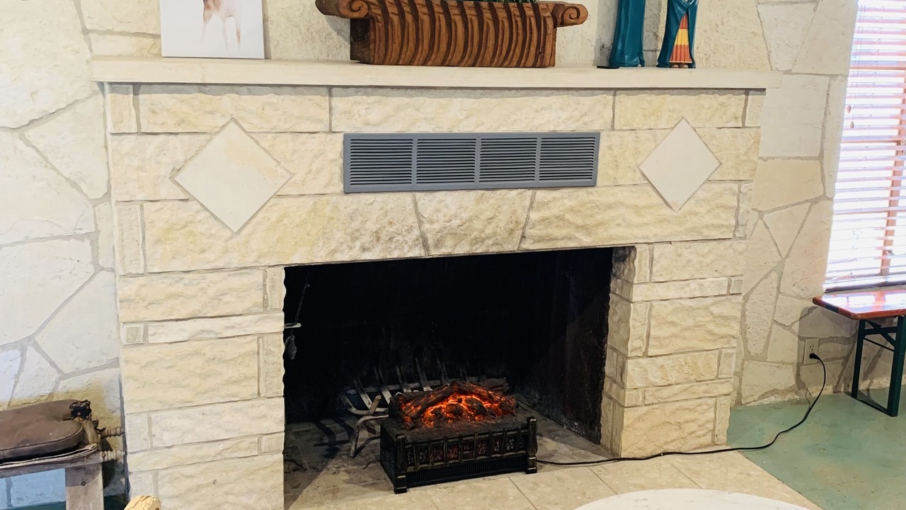 Photo of Livingroom in Bandera