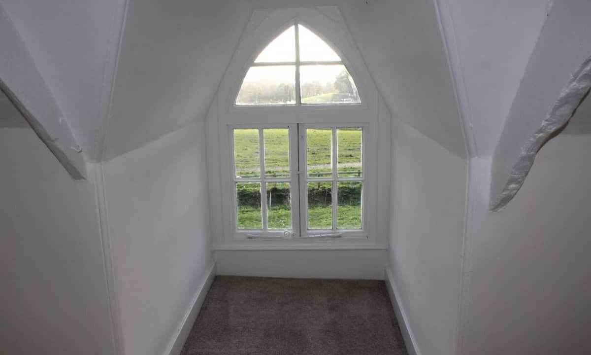 Photo of Others in Newton Ferrers