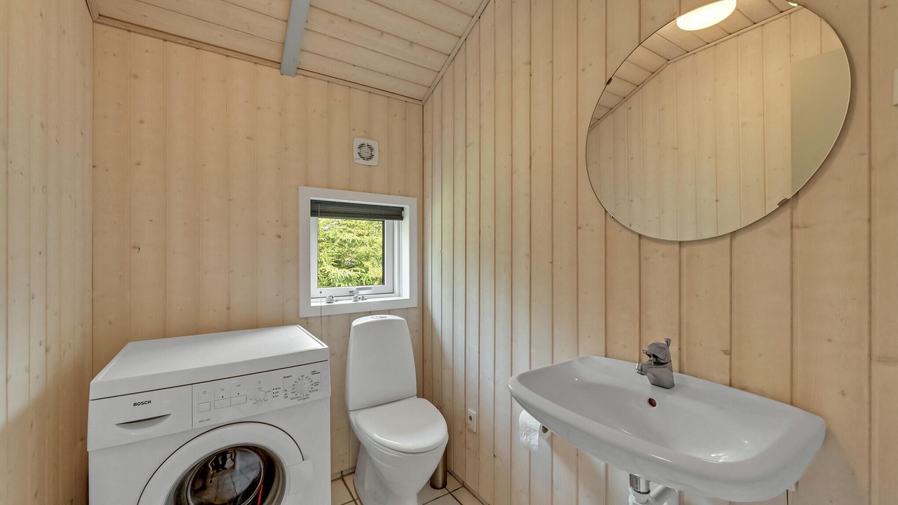 Photo of Bathroom in Lodbjerg Hede