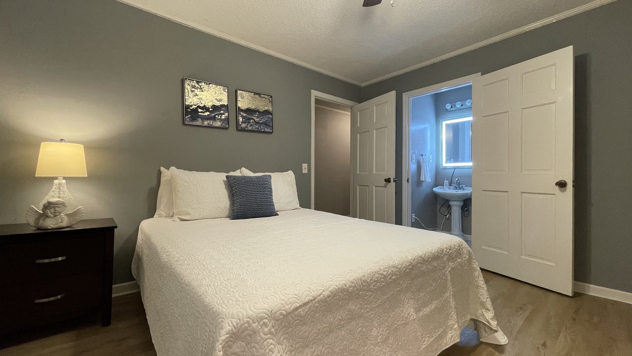 Photo of Bedroom in Trenton