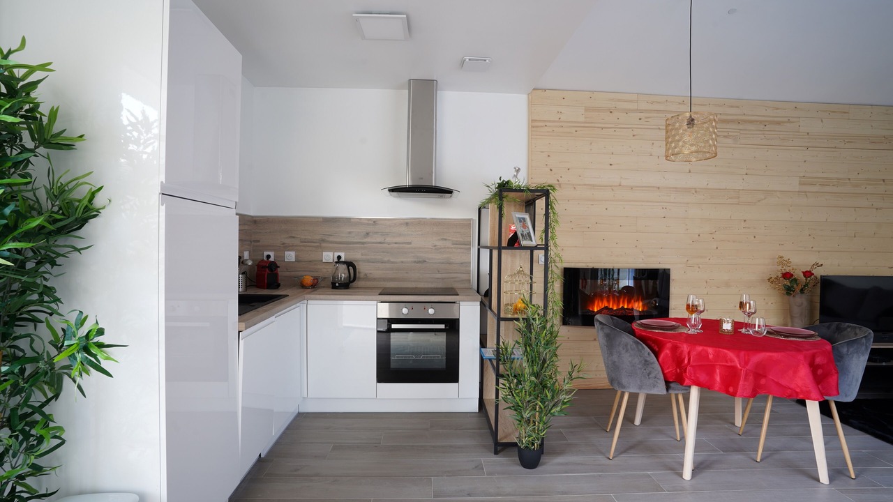 Photo of Kitchen in Montrabe