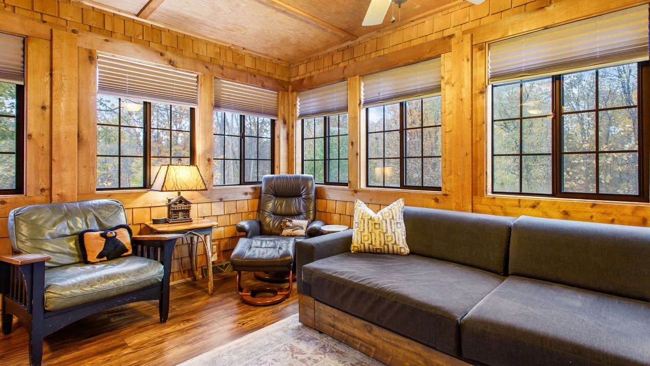Photo of Livingroom in Fennville