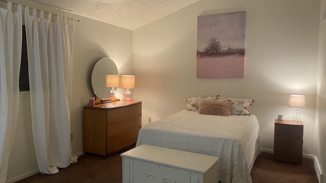 Photo of Bedroom in Aliquippa
