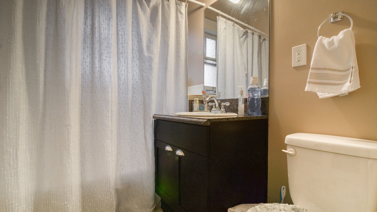 Photo of Bathroom in Belltown