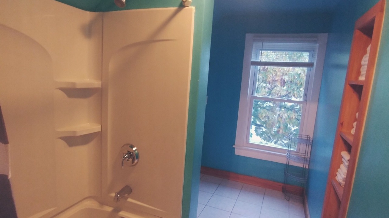 Photo of Bathroom in East Bayside