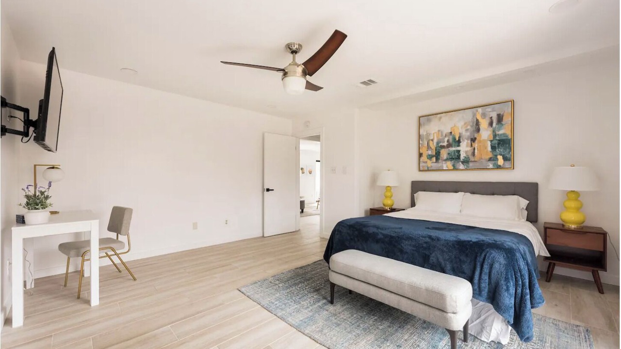 Photo of Bedroom in East Cesar Chavez