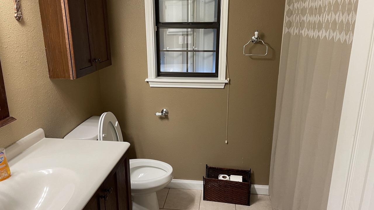 Photo of Bathroom in Dulac