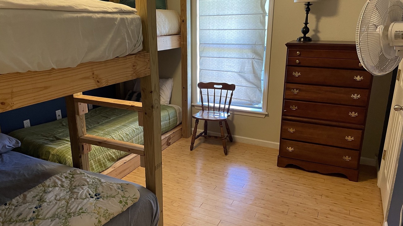 Photo of Bedroom in Dulac