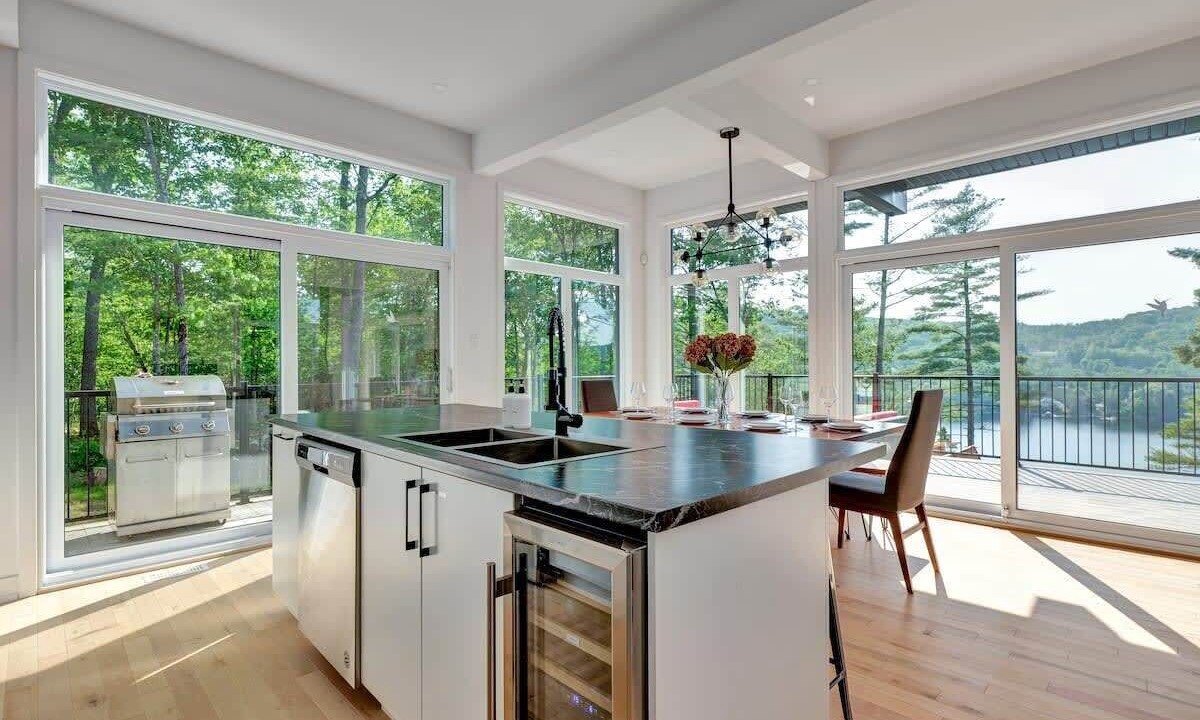 Photo of Kitchen in Val-des-Monts