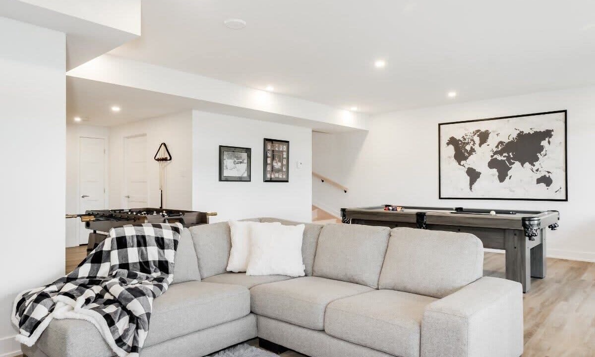 Photo of Livingroom in Val-des-Monts