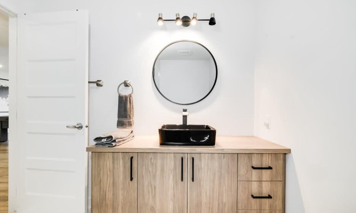 Photo of Bathroom in Val-des-Monts