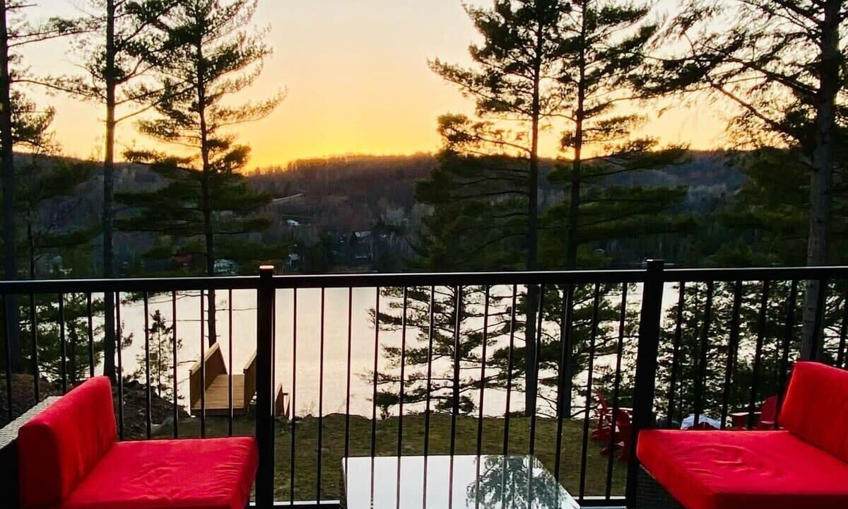 Photo of Patio Balcony in Val-des-Monts