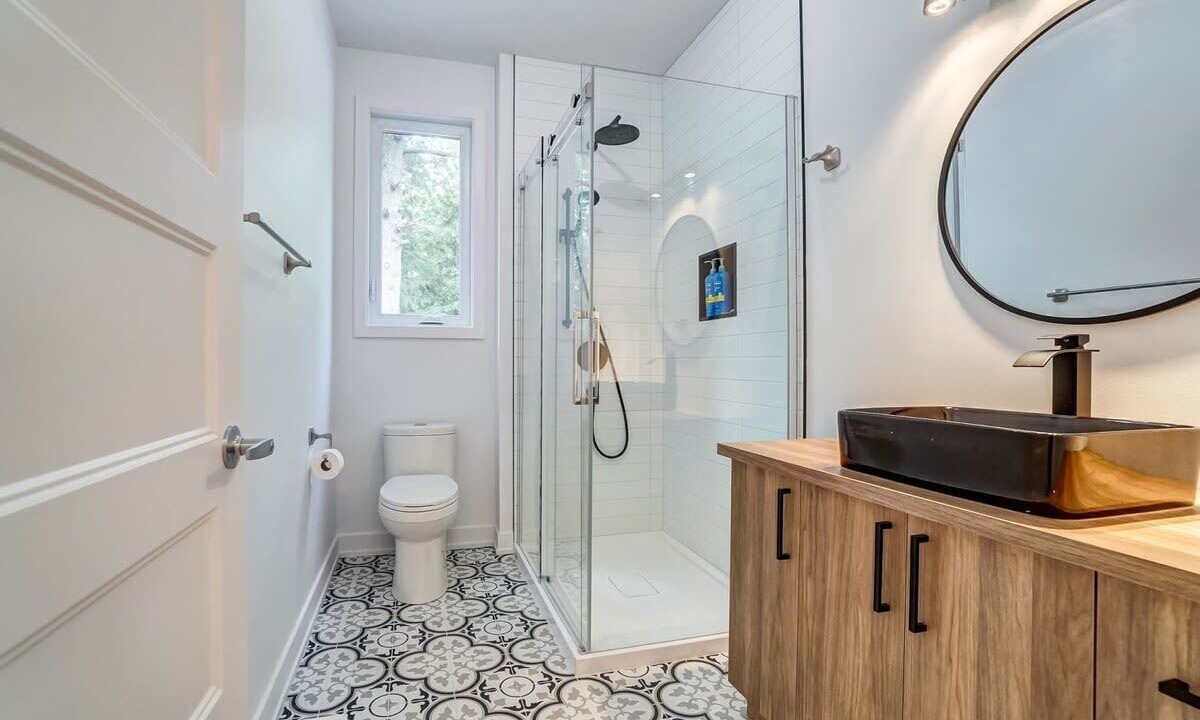 Photo of Bathroom in Val-des-Monts