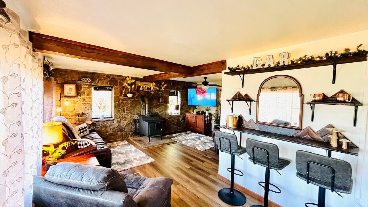 Photo of Bedroom in Mill Run